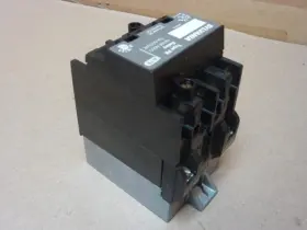 P6-20-76 SYLVANIA Control Relay