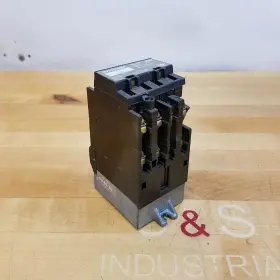 P6-80-76 SYLVANIA Slyvania Relay Coil Nema Amp