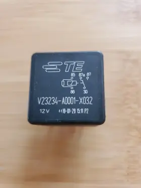 V23234-A0001-X032 TE CONNECTIVITY Trp Relay Switches