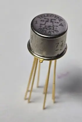 712D-26 TELEDYNE Relay Diode Leads Nos