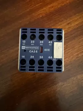 CA2-EN-140 TELEMECANIQUE Control Relay Contactor