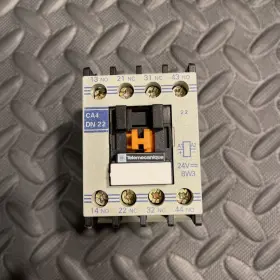 DN22BW3 TELEMECANIQUE Control Relay #3