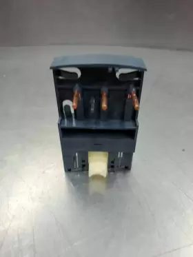 GV2AF3 TELEMECANIQUE Relay Contactor Connection Block #2