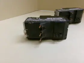 LR2-D1306 TELEMECANIQUE Relay #2