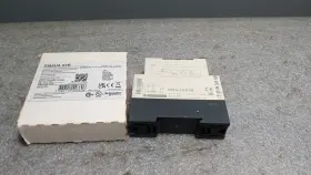 RM4UA32F TELEMECANIQUE Box Schneider Voltage Relay