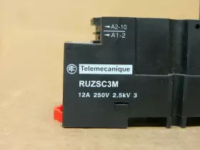 RUZSC3M TELEMECANIQUE Relay Socket #3
