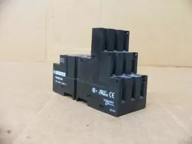 RUZSC3M TELEMECANIQUE Relay Socket