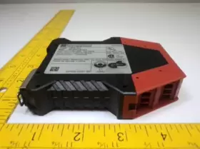 XPSAC5121 TELEMECANIQUE Safety Relay #3