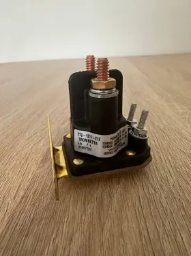 772-1211-212 TROMBETTA Solenoid Relay Contactor Flat Bracket