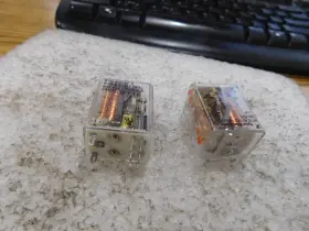 R10-E1X2-V700 TYCO ELECTRONICS Relays