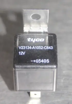 V23134-A1052-C643 TYCO Relay #3