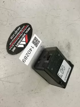 4251-203 VAN DORN Action Pak Relay