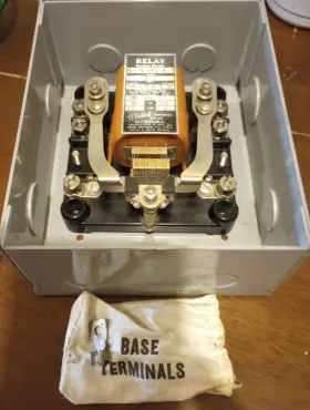 KS-5483-L01 WESTERN ELECTRIC Relay Wheelock Signals Box