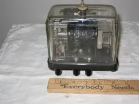 1096949A WESTINGHOUSE Relay Ac