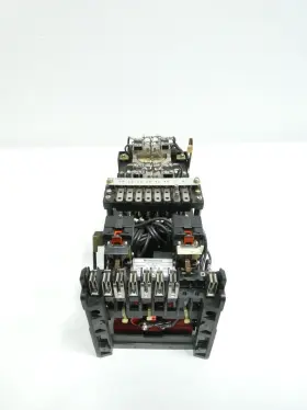 1963125A WESTINGHOUSE Hu Transformer Differential Relay