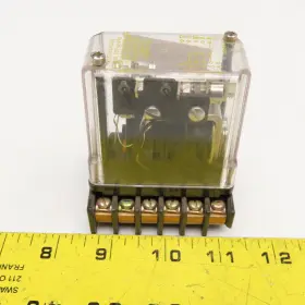 202-A-648 WESTINGHOUSE Relay Socket Base #3