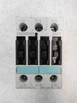 Siemens 3rt1026-3k..0, Contactor, Coil Dc 24v, 17..30v +3rt1926-1bb00 Unused. Fixed Price $89.68.