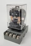 1a484m Dayton Relay 240v Sr2p-06 Idec Socket *next Day Option*. Fixed Price $31.10.