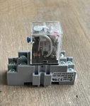 Allen Bradley 700-hf32z24-1-4 Ser B Relay 24vdc 8 Pin W/700-hn116 Socket Base. Fixed Price $15.00.