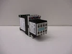 Siemens 3rh1131-2bb40 Contactor W/3rh1911-1fa31 Auxiliary Contact. Fixed Price $28.00.