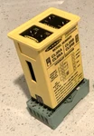 Banner Cl5ra 26419 Maxi-amp Programmable Time Delay Relay 250v-ac W/ Base. Fixed Price $225.00.