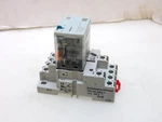 Automation Direct 784-4c-24d Relay 24vdc W/ Base 784-4c-skt-1 Missing Latch. Fixed Price $10.00.