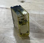 Idec Rj2s-cl-a120 Slim Bifurcated Relay Plug-in Dpdt, 8a, 120vac, Led, Lot Of 2. Fixed Price $24.00.
