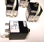 * New Airpax Snapak 20a, 125vac P/n Pr29-27567-1 .... Zm-113. Fixed Price $29.50.