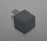 Mercedes W246 Relay A0025428819 Hella 4ra007793-11 12v Original. Fixed Price $33.39.