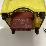 Ge P9b01vn Contact Block /w Red Push Button R-582. Fixed Price $29.99.