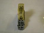 Idec Ry2s-u Dc24v Relay With Sy2s-05c 7a 300v Base. Fixed Price $11.49.