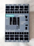 Siemens Sirius 3rh2122-2bg40 Contactor Relay 10a 240v Ac / Dc 125v. Fixed Price $34.95.