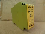 Used Pilz Safety Relay Pze X4 24vdc 4s Pzex424vdc4s 2w. Fixed Price $37.50.