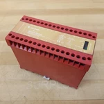 Allen Bradley 440r-623029, Series A Guard Master Safety Relay Unit, 24v - Used. Fixed Price $56.85.