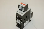 Siemens 3rt1034-1q..4-3ma0 24vdc Coil Magnetic Contactor, 3rh1924-1gp11. Fixed Price $59.99.