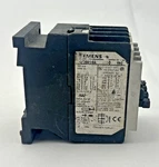 Siemens 3001-0a 4-pole Industrial Motor Protector 1nc Auxiliary Used. Fixed Price $42.49.
