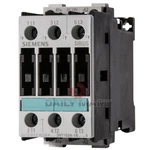 New In Box Siemens 3rt1024-1bb40 3rt10241bb40 Contactor. Fixed Price $87.68.