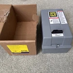 New Square D 8536sag12v02h30s Magnetic Starter Series B Size 00. Fixed Price $399.00.