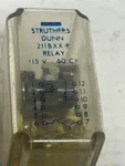 Struthers Dunn 211bxx-p Relay 115v Coil Multi-pole Plug-in Pre-owned. Fixed Price $55.00.