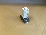 Allen-bradley 700-hb33a1-1-4 Relay Ser. A W/700-hn127 Base (kb). Fixed Price $10.00.