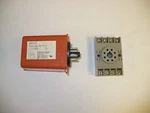 1 Pc Eagle Signal 80q2a611 Timing Relay With Base Socket, 120v, 1.7-17 Min, Used. Fixed Price $105.87.
