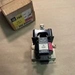 New Allen-bradley 700-d100a1 Relay. Fixed Price $24.00.