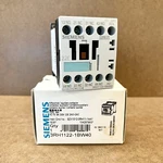 Siemens Contactor Relay 3rh1122-1bw40. Fixed Price $55.00.