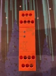 E Dold Safemaster Bg5924.02/61 0050173 Not-aus-modul Great Condition. Fixed Price $50.00.