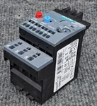 Siemens 3ru2116-1fc0 Thermal Overload Relay Sirius 3ru21161fc0. Fixed Price $22.58.