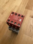Allen-bradley 100s-c30ej22c Guardmaster Safety Contactor 24vdc Coil. Fixed Price $80.00.