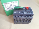 Schneider Lc2d12g7v Reversing Contactor, 12a, 120vac (nib). Fixed Price $122.46.