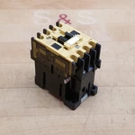 Allen Bradley 100-ao9nd3 Series B Contactor, 9a, 3-phase 600v - Used. Fixed Price $14.43.