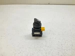 Idec Hw-cb10 2-position Maintained Selector Switch Hw-g10 (tsc). Fixed Price $13.99.