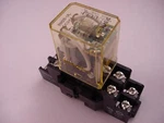 Idec Rh2b-ul Dc24v Relay New With Base Ships On Same Day Of The Purchase. Fixed Price $13.75.